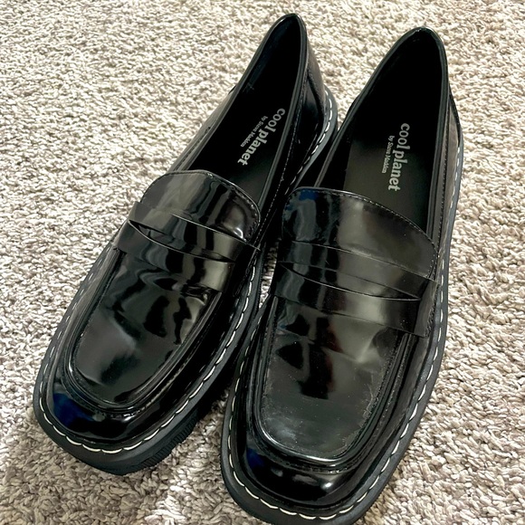 Steve Madden Loafers - Picture 2 of 2